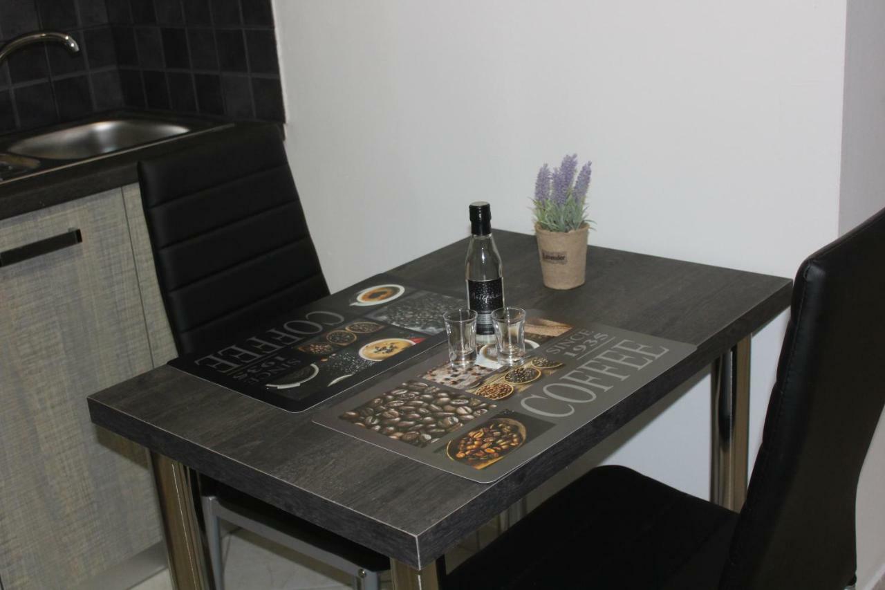 Aaron Studios Apartments Agia Fotia  エクステリア 写真